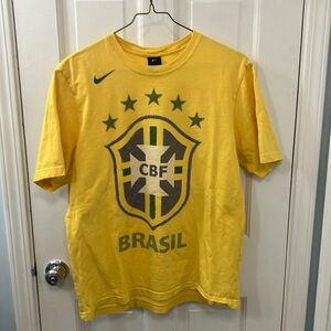 Nike Yellow Brazil Soccer Football T-Shirt with CBF logo size XL